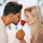 Does scent attarct and is it important in a relationship